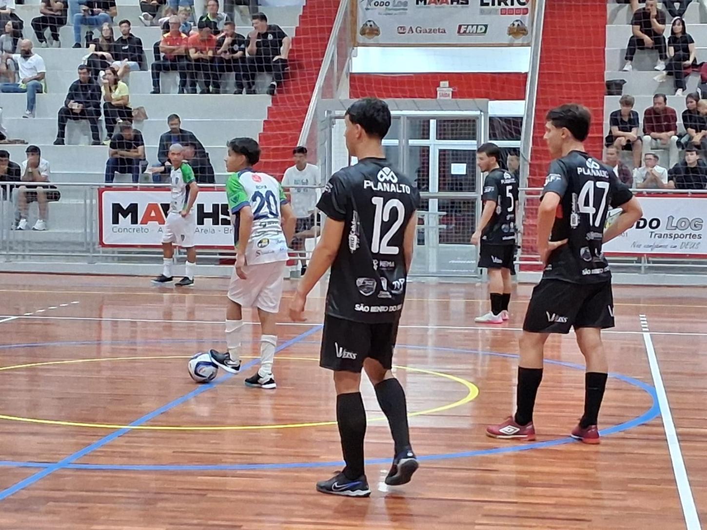 Futsal Sub-18 de São Bento vence no Estadual 