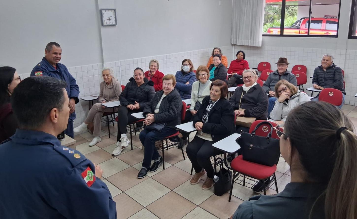 Projeto Bombeiros 60+ inicia nova turma e reforça ações de cuidado e prevenção para idosos