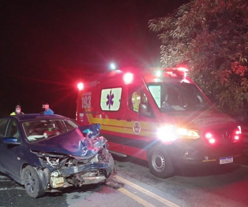 Colisão frontal na BR-280  deixa dois homens feridos em São Bento do Sul