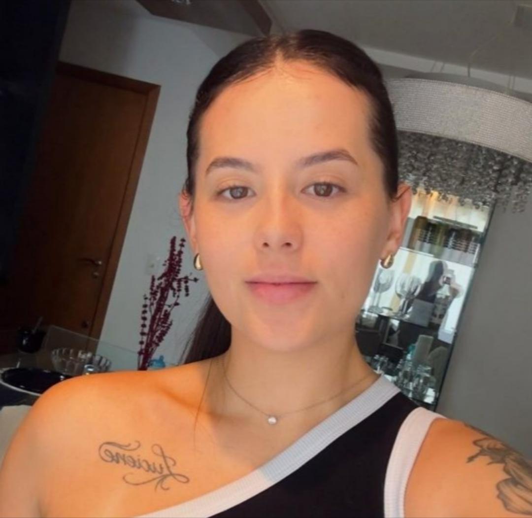 Nota de falecimento de Brenda Kwitschal Correa 