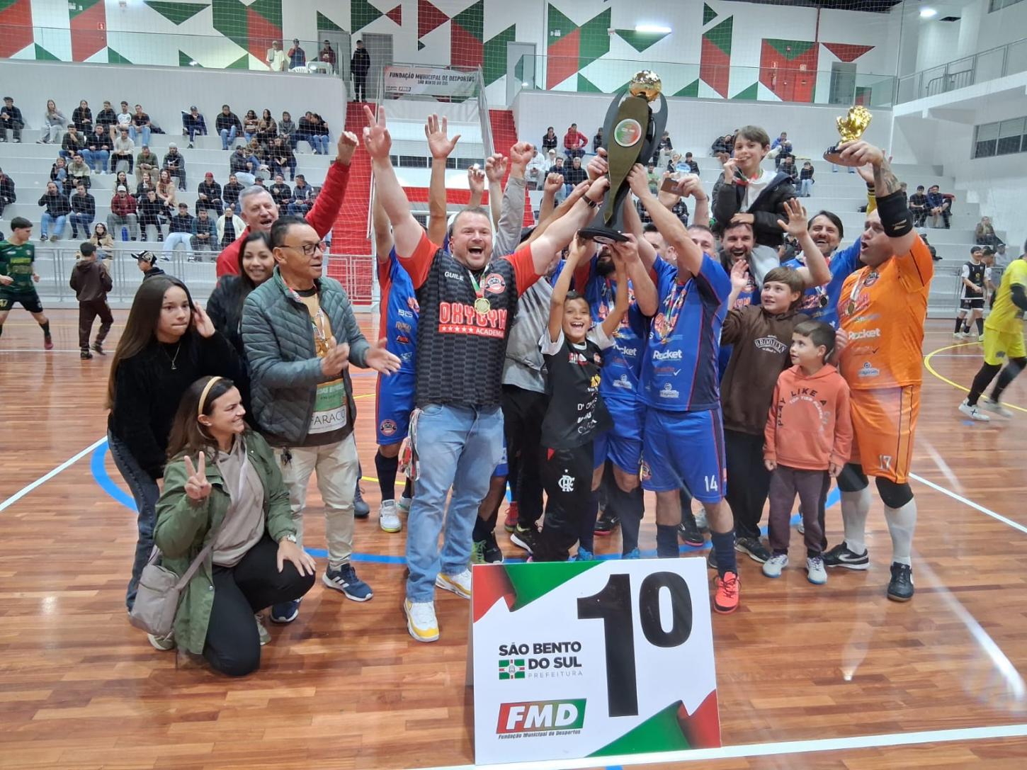 Oxygym e SD / Dominis são os grandes campeões do Futsal São-bentense 2026
