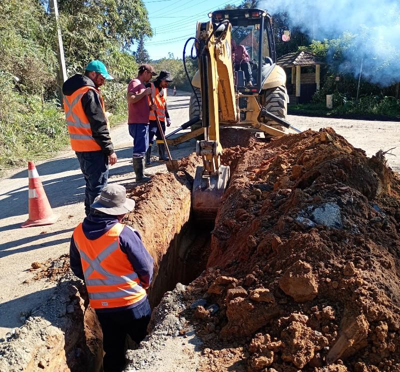 Samae amplia rede de esgoto no bairro Lençol