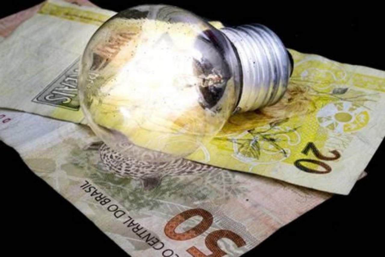 *ANEEL anuncia aumento  na conta de energia em Santa Catarina