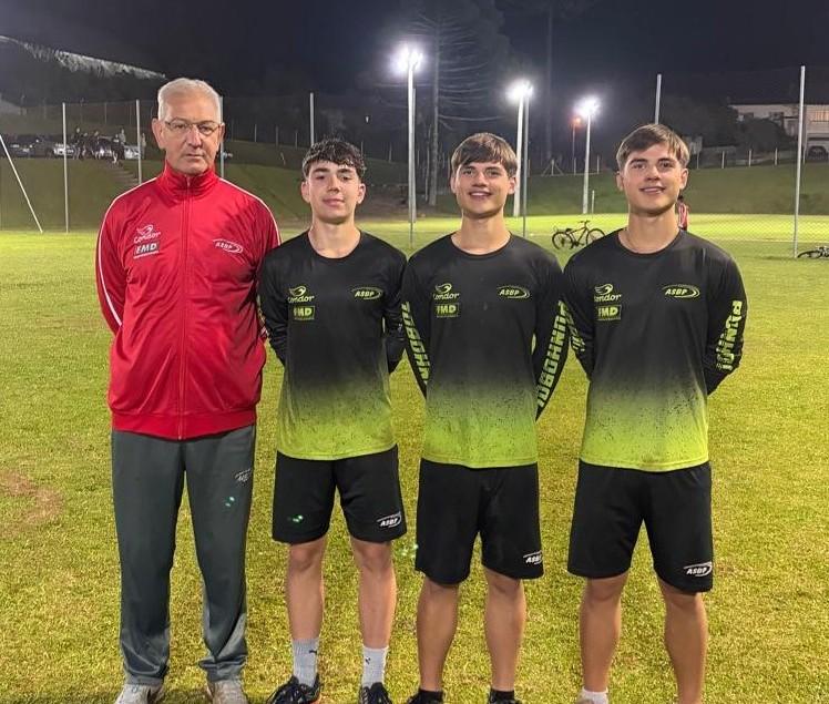 Atletas de São Bento do Sul  convocados para a seleção brasileira de Handebol sub16