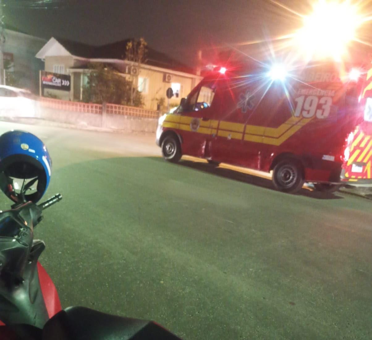 Casal fica ferido após queda de motocicleta em Rio Negrinho