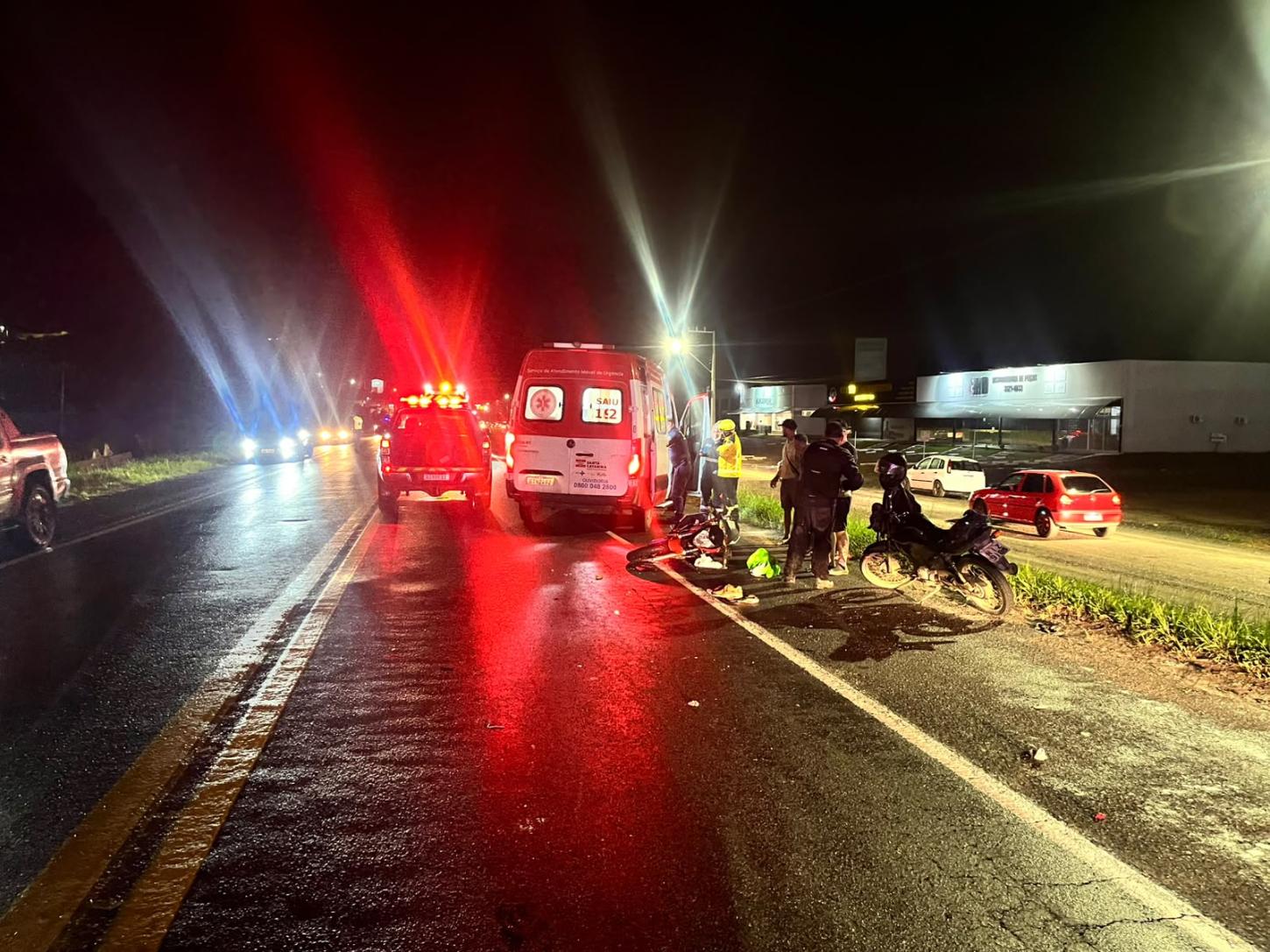 Motociclista morre após colisão envolvendo duas motos e carro na BR-470, em Rio do Sul
