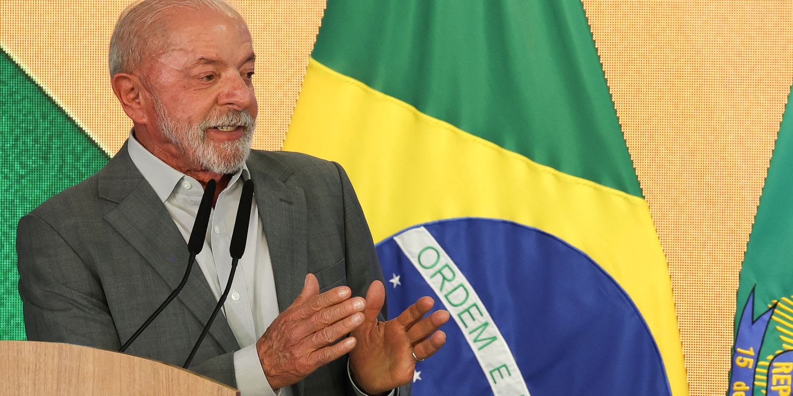 Após vitória nas urnas, Lula vai retomar viagens internacionais
