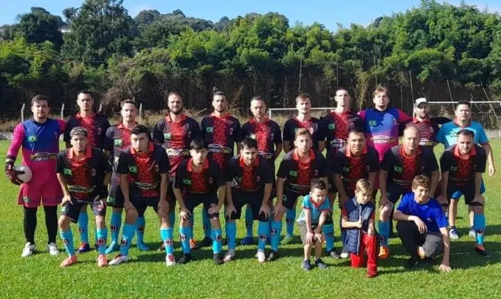 A decisão está chegando, e a promessa é de um sábado eletrizante no Futebol São Bentense