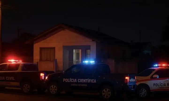 Acusado de matar homem a machadadas e ferir esposa e filho é condenado em Canoinhas 