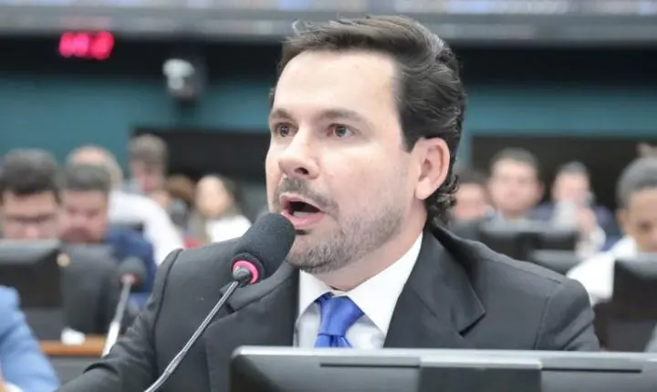 Comissão de Constituição e Justiça aprova fim de taxa de fiscalização sobre telefones celulares