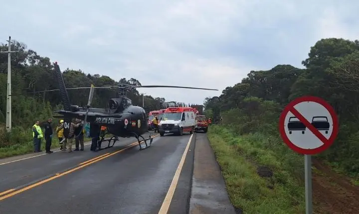 Dois caminhoneiros ficam gravemente feridos em colisão entre caminhões na SC-350, em Caçador