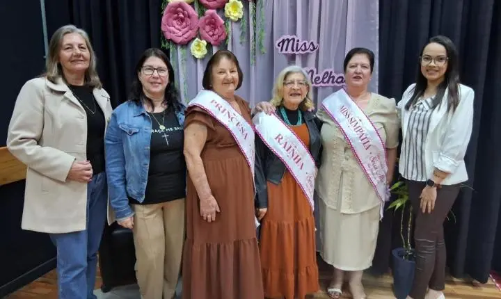 Eleição da Miss Melhor Idade reúne mulheres do Grupo Amigas do Sossego e CRAS Serra Alta