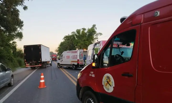 Grave acidente na BR-280 deixa ciclista e motociclista em estado crítico em Araquari