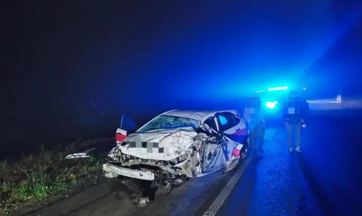 Grave acidente na BR-280 envolve carro e dois caminhões em São Bento do Sul
