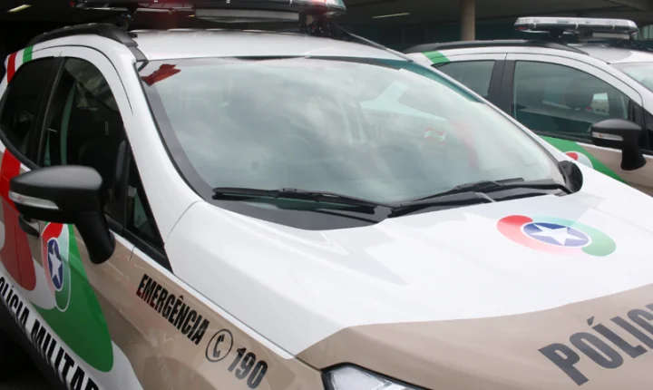 Motociclista foge da PM após empinar moto e realizar manobras perigosas em Canoinhas