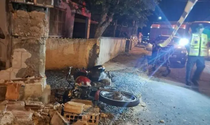 Motociclista Morre Após Colidir Contra Muro em Brusque