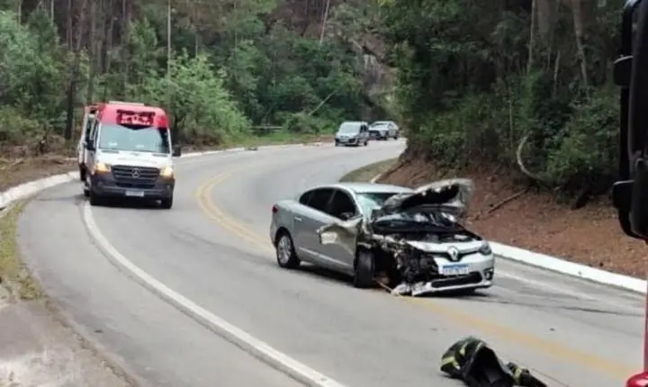 Motociclista morre após colisão com carro na BR-282, em Águas Mornas