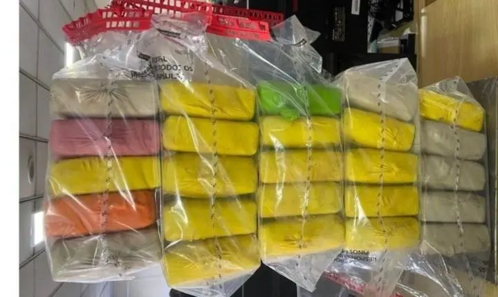 PF apreende aproximadamente 33 kg de cocaína em contêiner no Porto de Paranaguá