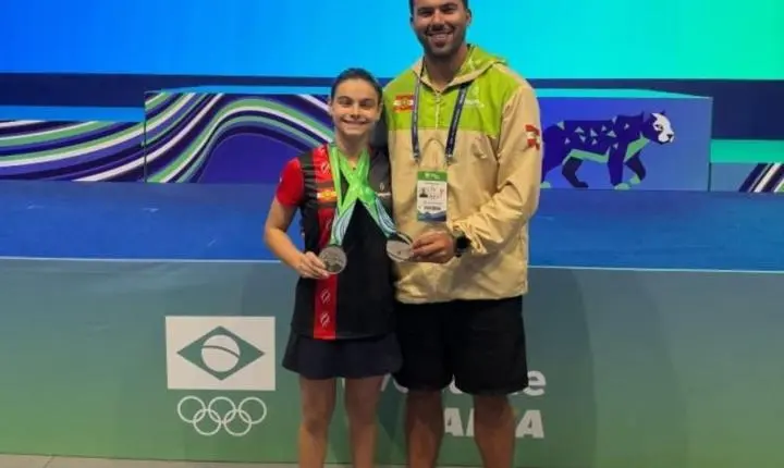 Samara Rank Toporoski brilha nos Jogos da Juventude e conquista medalhas de prata