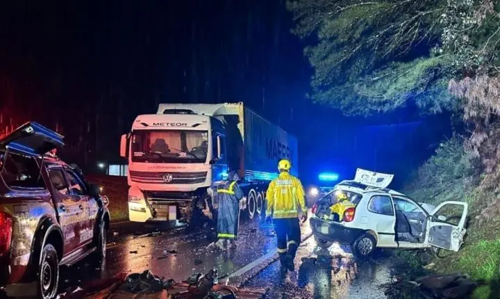 Tragédia na BR-470: três pessoas da mesma família morrem em grave acidente em Brunópolis