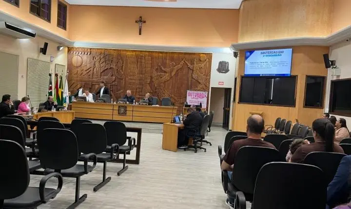 Vereadores votam projetos em sessão ordinária em São Bento do Sul 