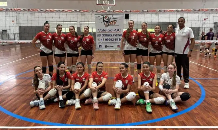 Vôlei Sub-17 feminino de São Bento do Sul busca bons resultados na etapa decisiva do Estadual
