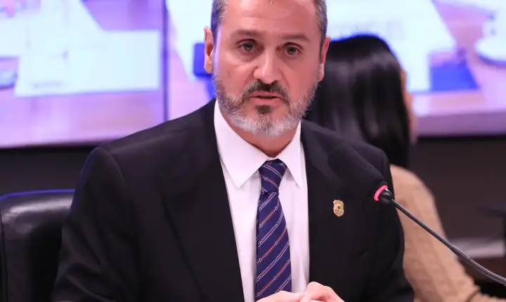 PGR se manifesta contra afastamento de diretor-geral da PF